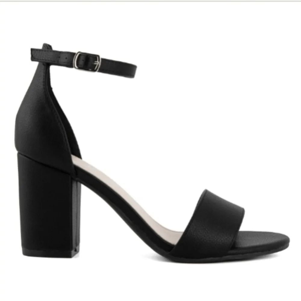 BRAND NEW SUGAR MACHELENE WOMEN'S OPEN TOE SANDALS